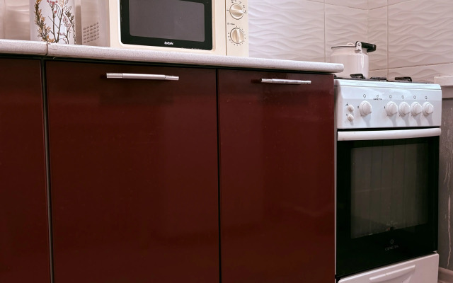 Квартира для командировочных рядом с заводами Лукойл, Каустик