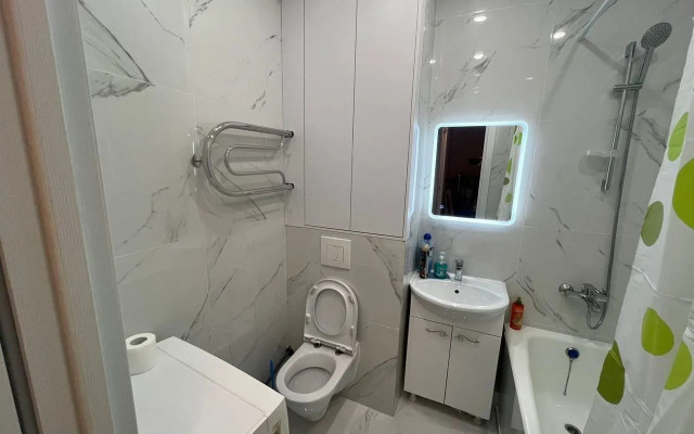 Квартира Однокомнатная Романычева 5