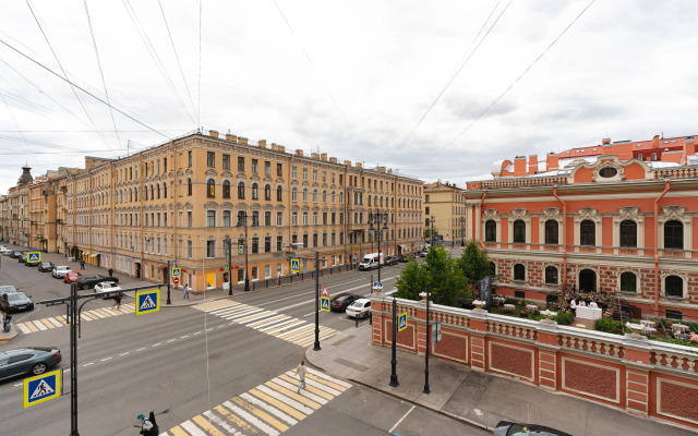 Квартира у Таврического Сада