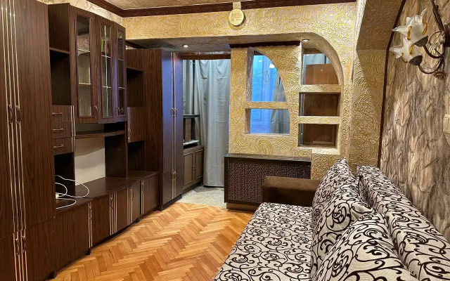 Dvukhkomnatnaya Na M Kurskaya Flat