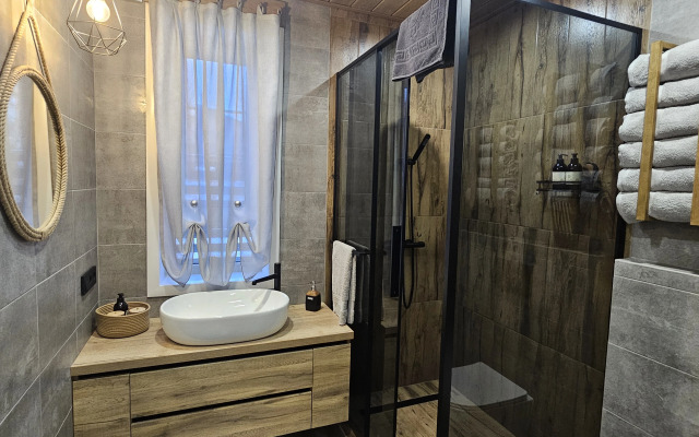 Шале АдреналInn