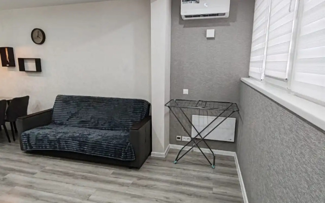 Komfort Plyus Klassa Flat