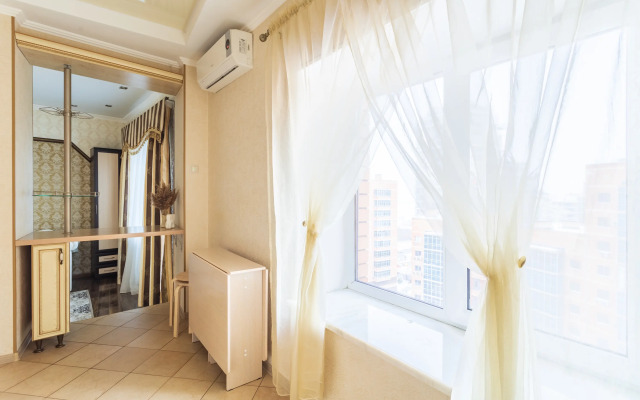 40 Rivyera TatNeftArena Chasha Flat