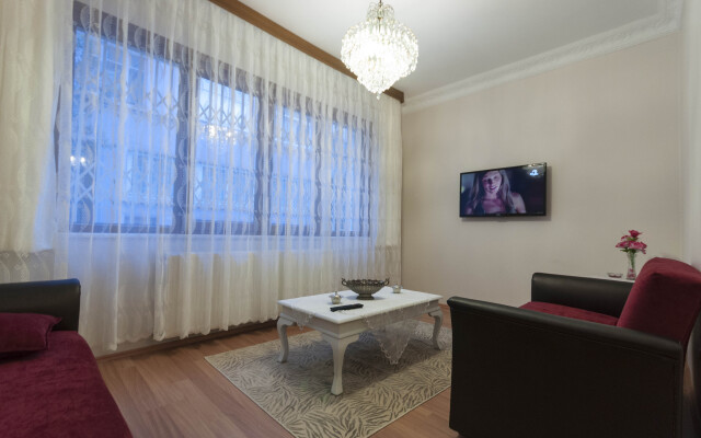 Zendy Suite Apart-Hotel