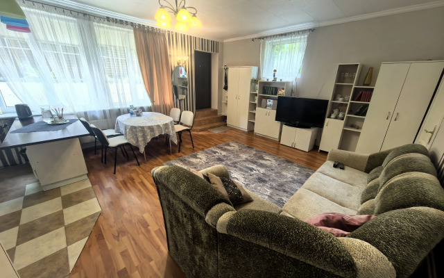 Uyutnye Dvukh Komnatnye Apartments