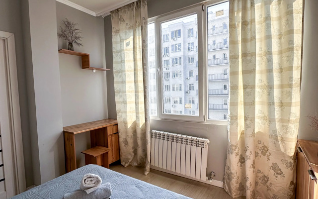 Meridian Makataeva 127/11 (583) Apartments