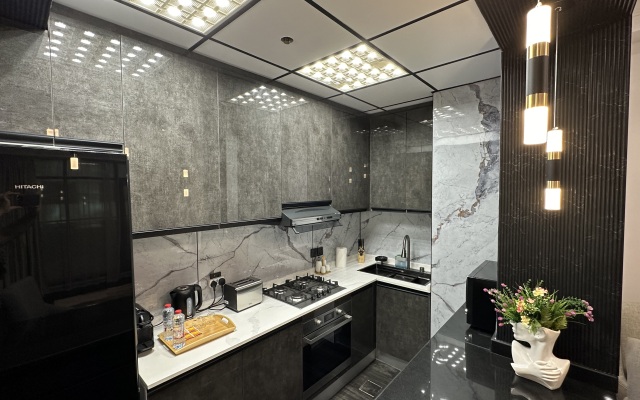 Dubai Marina Crown Apartments