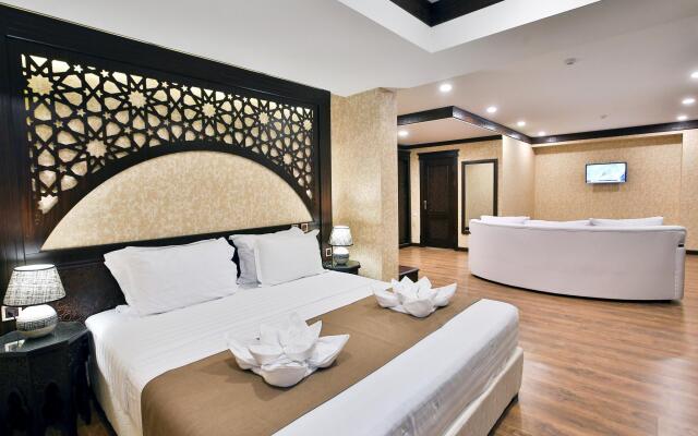 Orient Star Varahsha Hotel