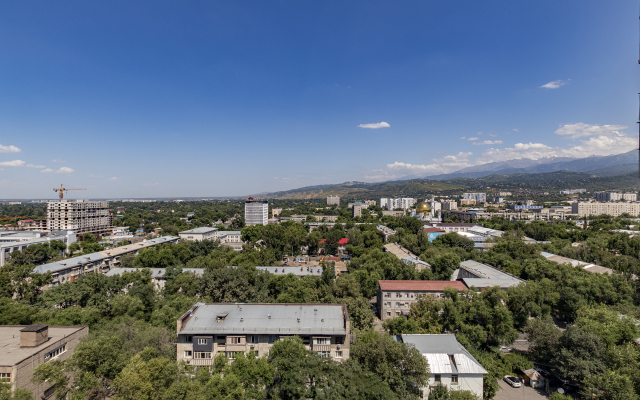36. Samiy Tsentr. Vid na Gorod i Gory. Idealno dlya Komandirovannykh i Turistov Apartments