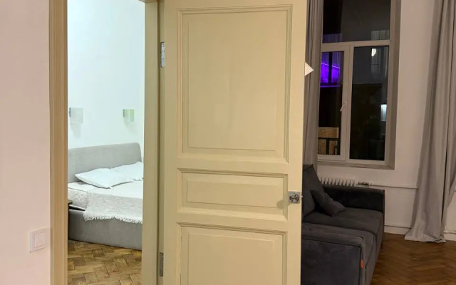 Квартира 4/5 rooms м.Горьковская 2-комнатная квартира