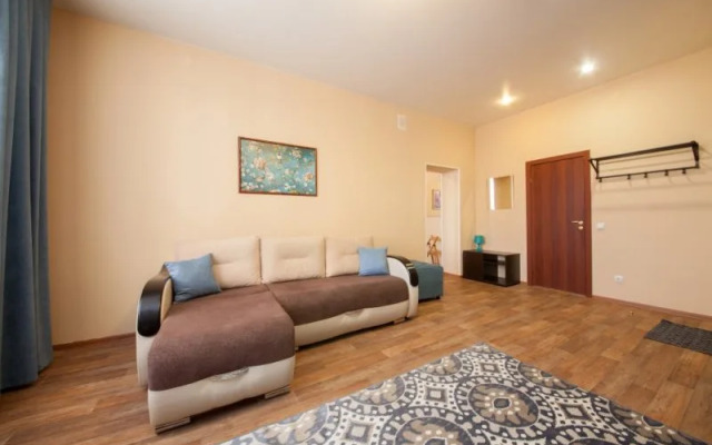 Na Lomonosova 4 Apartments