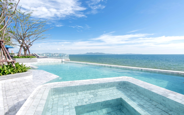 Отель U Jomtien Pattaya