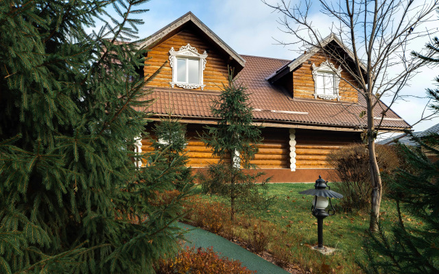 Zagorodnyij Klub Lachi Hotel
