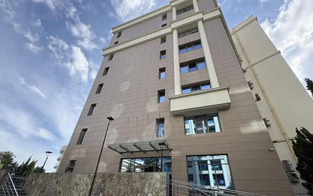 Квартира Двухкомнатная Квартира с балконом в 100 м от Пляжа