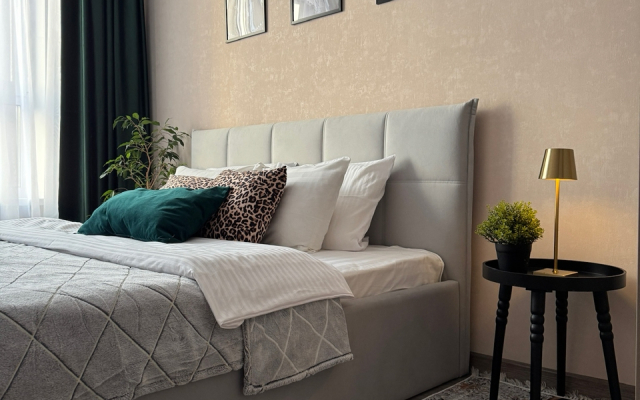 Апартаменты Уютная евродвушка в спальном районе