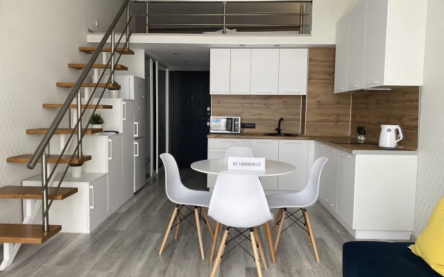 Na Veseloy 82/1b Flat