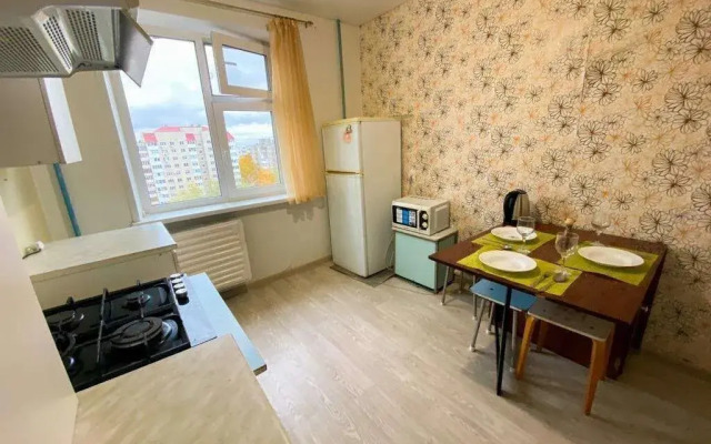 Na Ulitse Stepana Kuvykina, 8 Flat