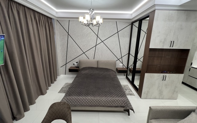 Mandarin Apartments