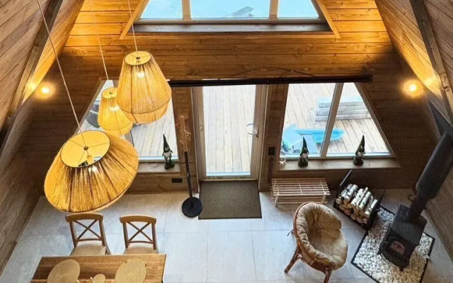 Zelyonyj Dom A-Freym Glamping