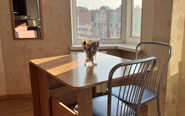 Квартира Дом Тут