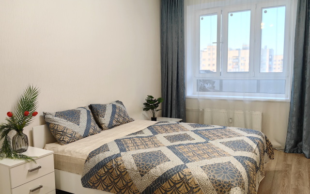 Dvushka Surovye Obezyany Flat