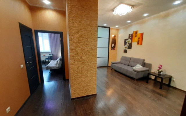 Odnokomnatnaya Kvartira V Tsentre Surguta Flat