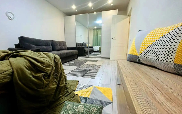 Квартира GoldApart на Академика Пилюгина 12к1