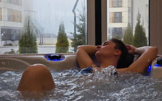 Uyut Greenbay Aparts&spa Apartments