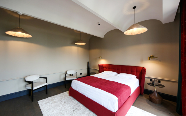 Retro Hotel