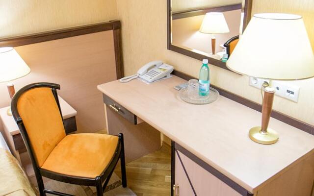 Inturist Congress Hotel