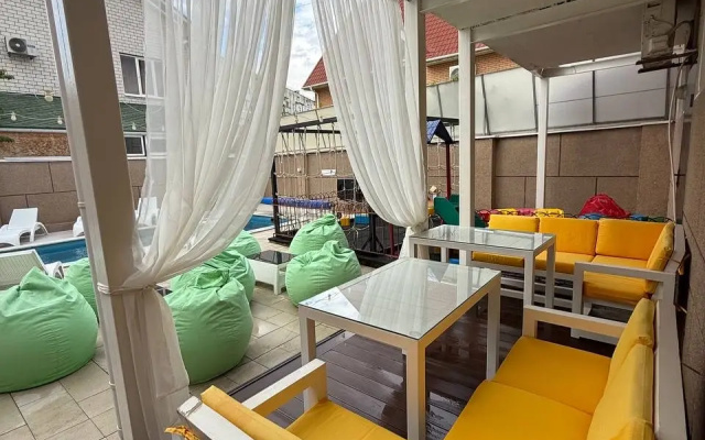 Gostevoj Dom F-otel'