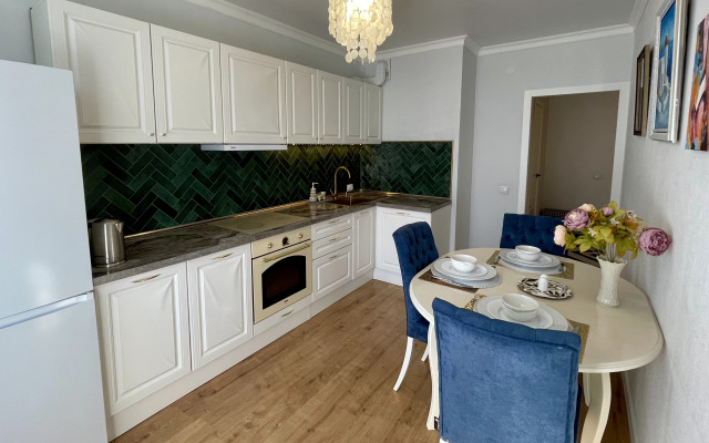 Potryasayuschaya S Vidom Na Gorod Flat