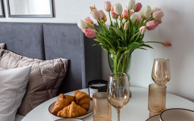 Uyutnaya Kvartira Eliza Home Ryadom S Metro Avtovo Flat