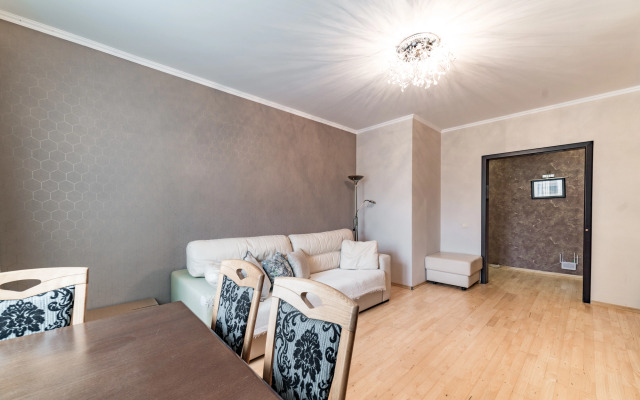 Uyutnaya V 10 Minutah Ot Tsentra Flat