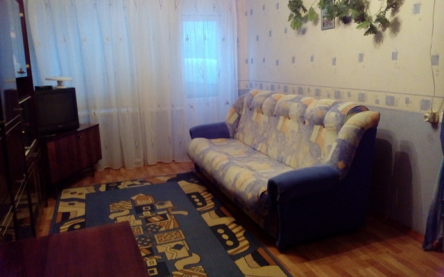 Na Karla Marksa, 74 Universalnyj Nomer Ekonom Standart s 2-ya Komnatami Flat