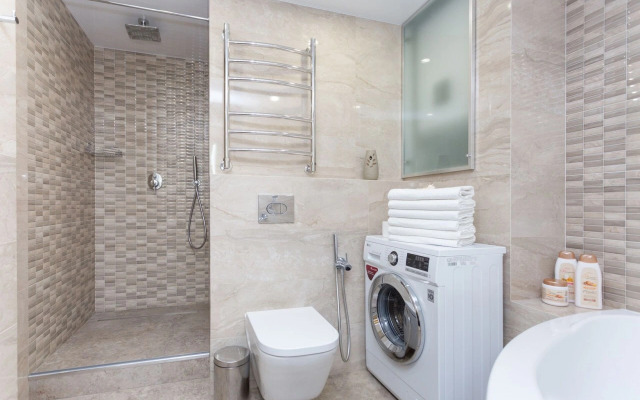 Апартаменты возле Комаровского рынка