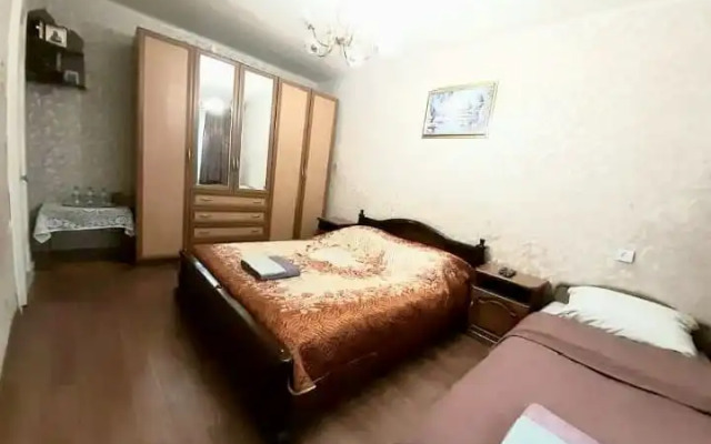 Квартира на Дзержинского 3а