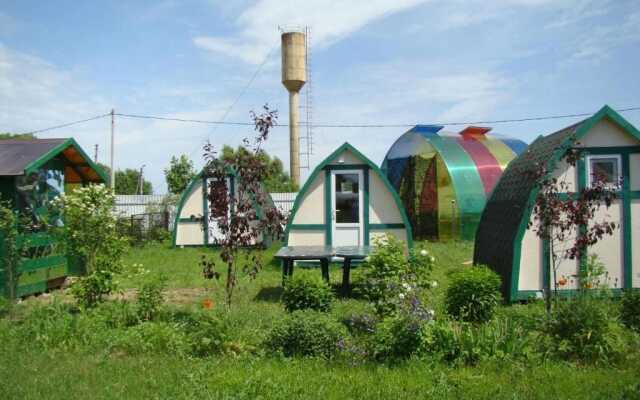 KartoshKino Guest House