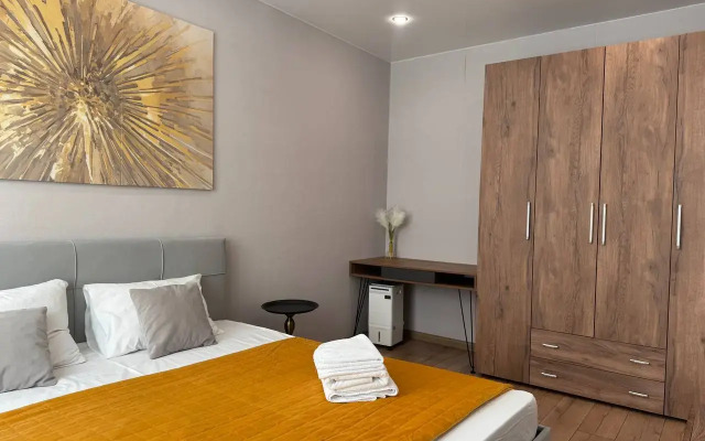 REHOME24 Apartments