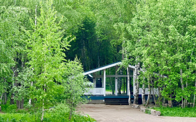 Shale Lesnoy Guest house