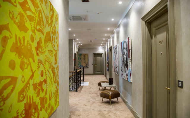 ART Gallery Boutique Hotel