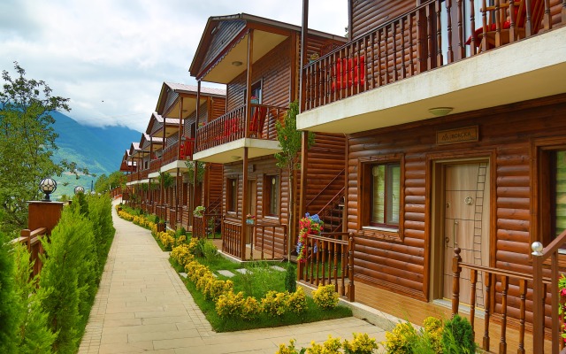 Dergiz Holiday Village & Spa