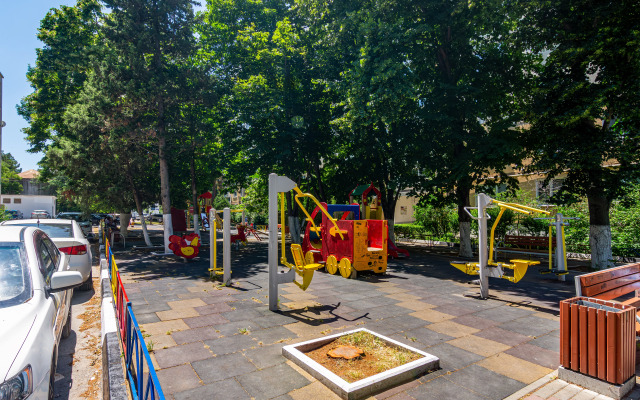 S Vidom Na Vsyu Bukhtu Flat