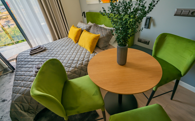 LS-Green S Bokovym Vidom Na More Apartments