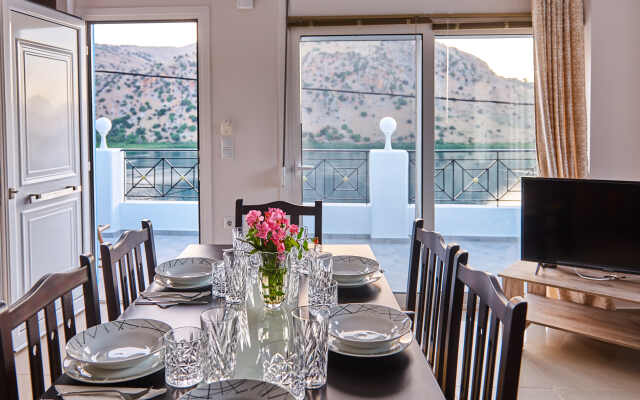 Lake View Suites Hotel
