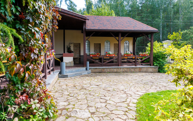 Отель Уральский Двор