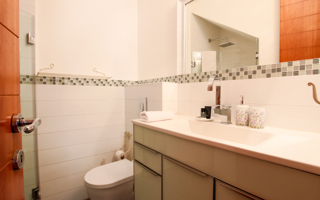 Penthouse & Jacuzzi In Neve Tzedek By Feelhome Apartments