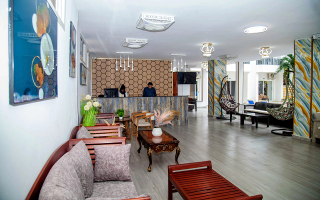 Canary Golden Hotel