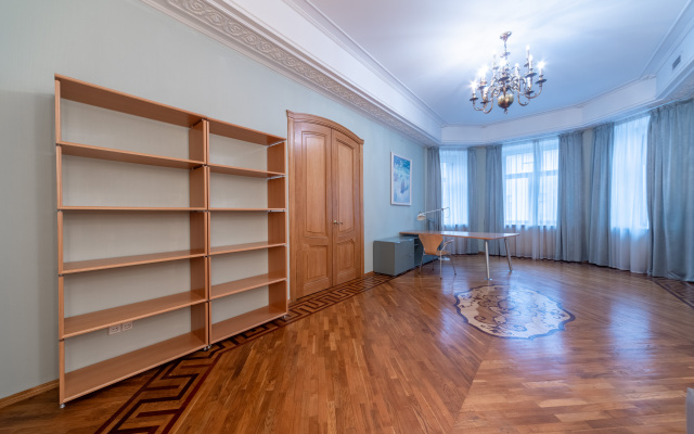 Mark Apart Petrogradsky Apartments