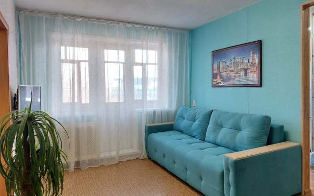 Апартаменты Двухкомнатные на Семафорной 235